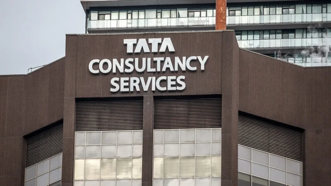 Explore TCS Hiring Banking Operations Specialist in Mumbai 2025