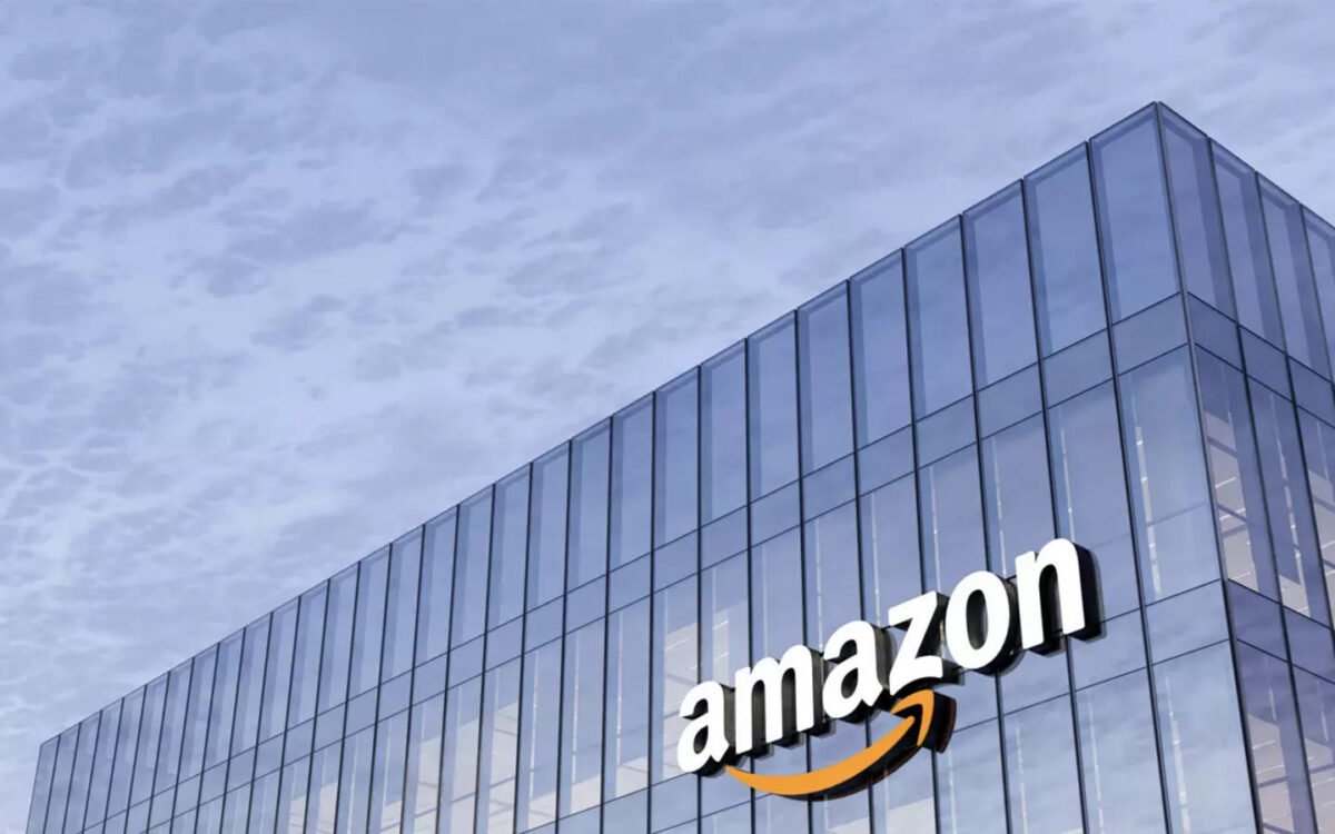 Amazon HYD is Hiring For Compliance Associate company | Apply Right Now