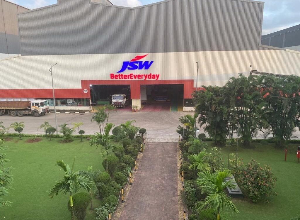 JSW Hiring Front Office Receptionist | Great Opportunity