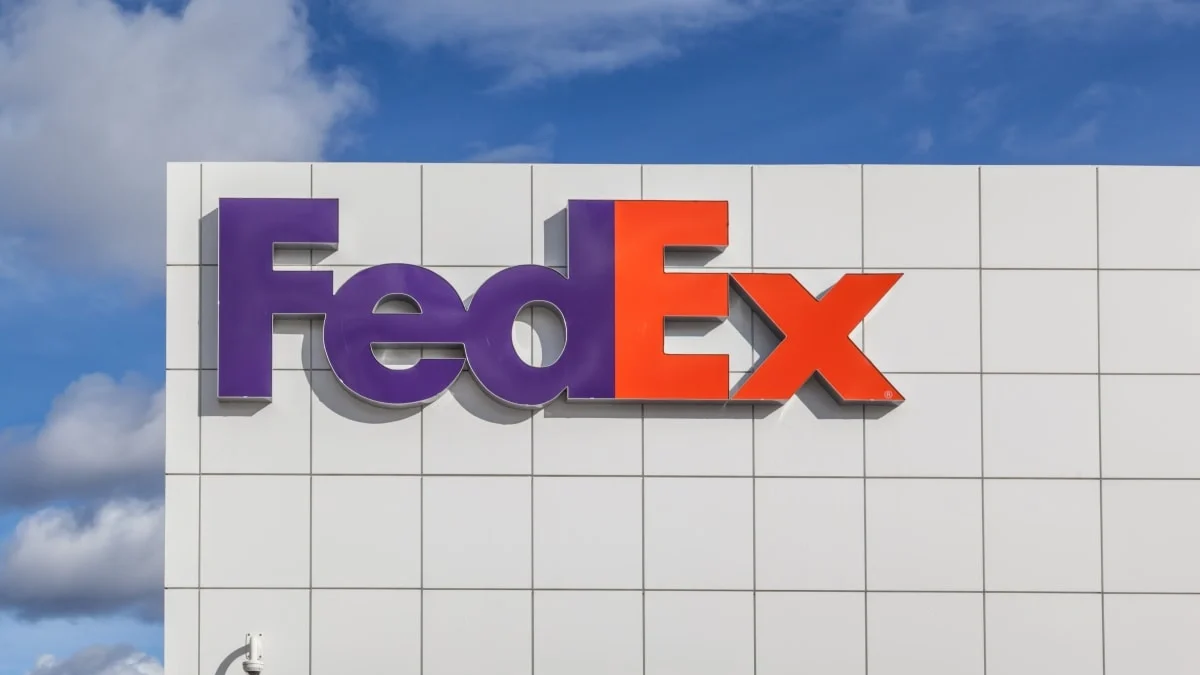 FedEx is Hiring Freshers